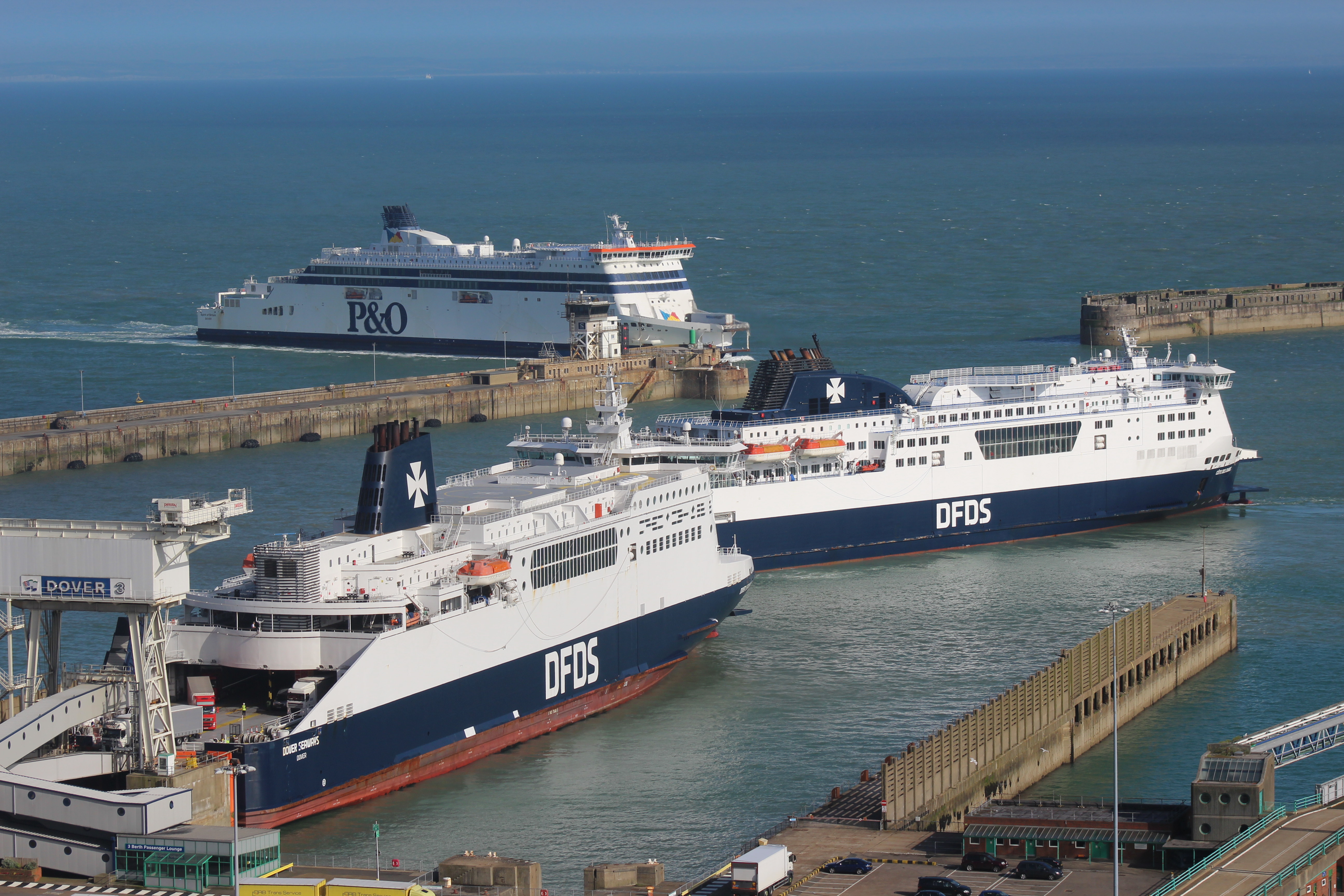 Port_of_Dover